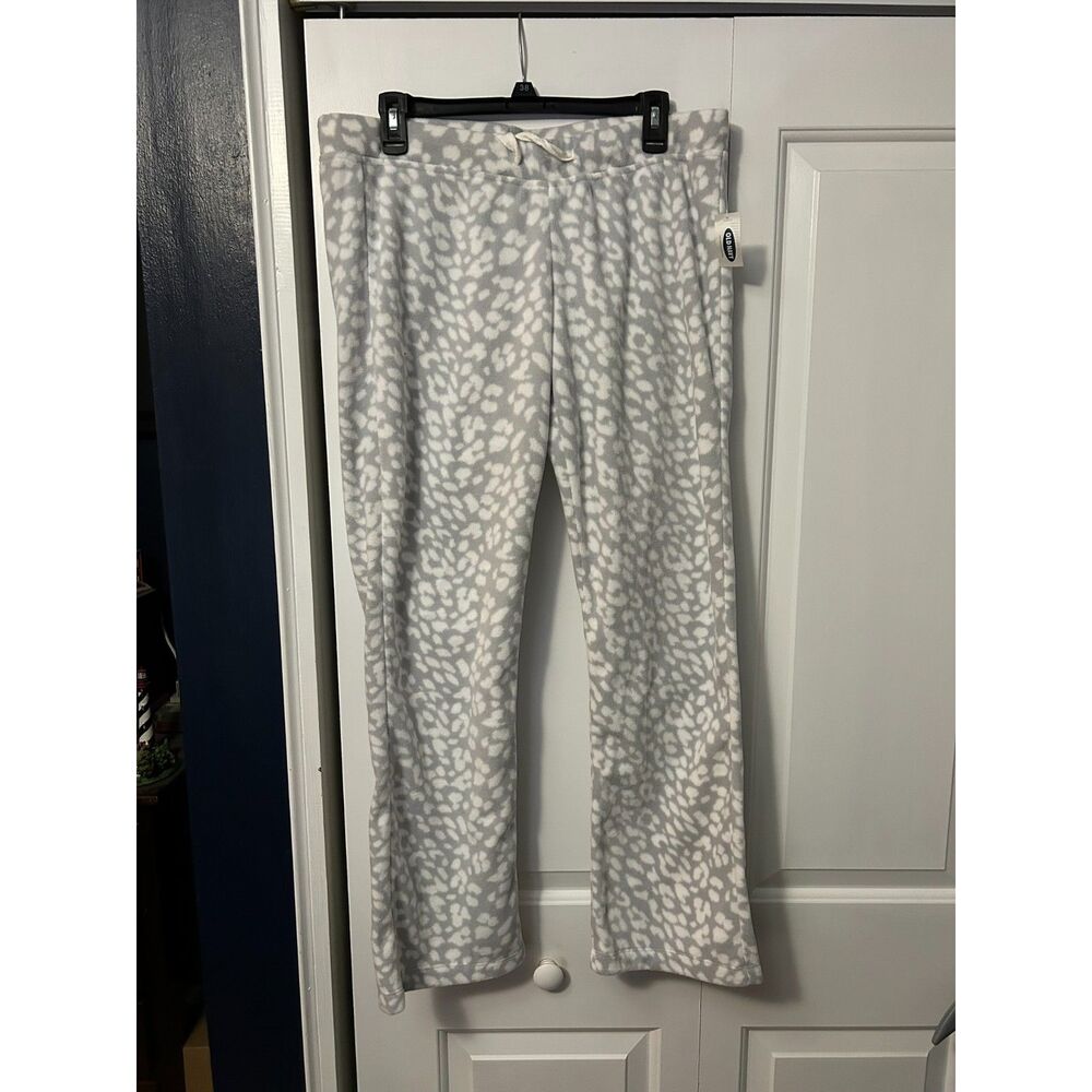 Old Navy Grey White Leopard Animal Print Microfleece Pajama Pants Medium NWT